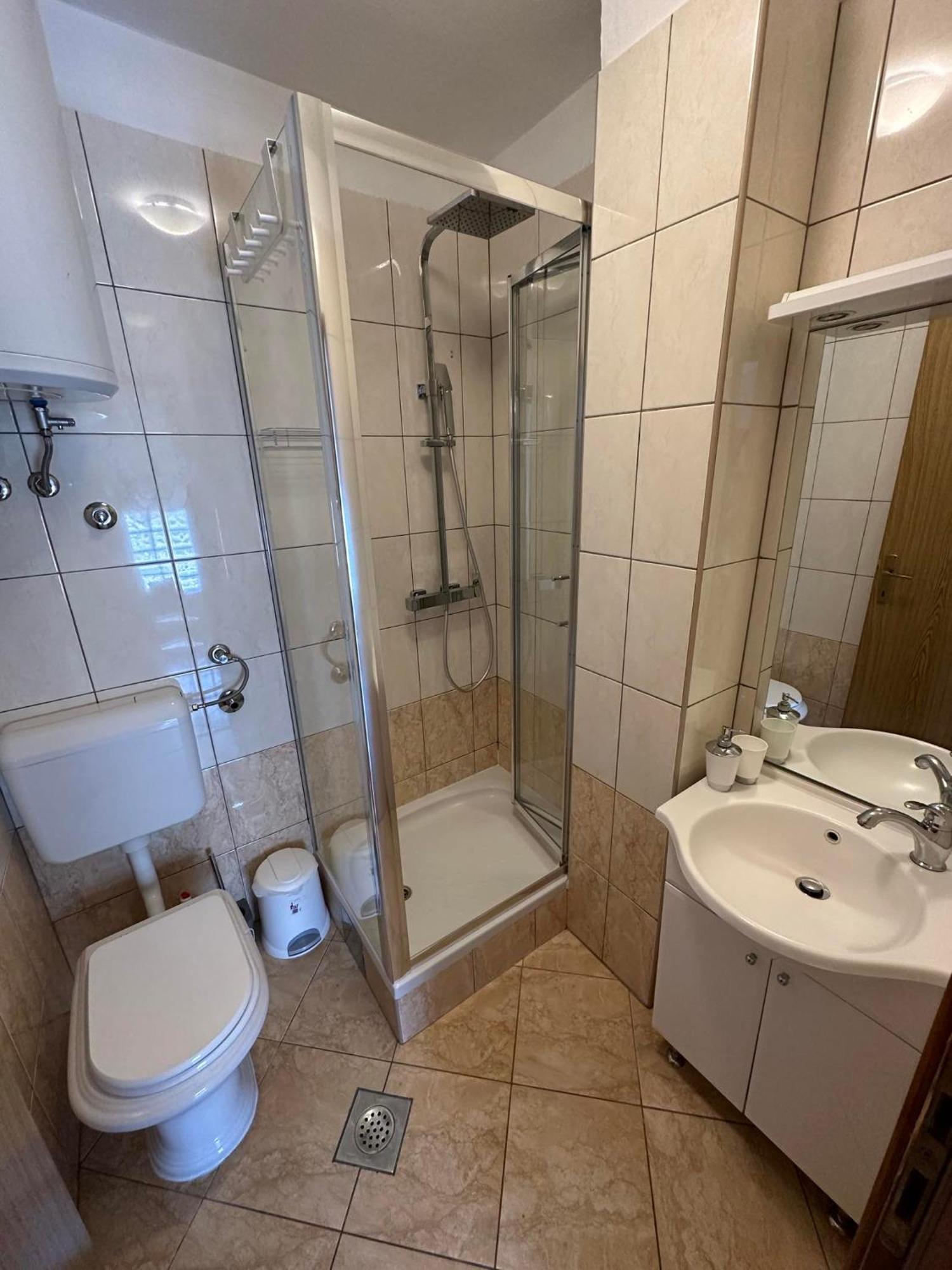 Apartmani Ljubica, Murter Dış mekan fotoğraf